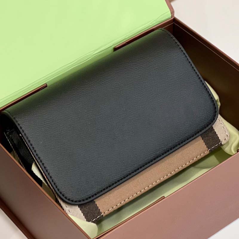 Flap Crossbody Bag Plaid Shoulder Messenger Purse Genuine Leather Buckle Interior Zip Pocket Fashion Letters Credit Card Slot Women Handbags Purse, Just box
Flap Crossbody Bag Plaid Shoulder Messenger Purse Genuine Leather Buckle Interior Zip Pocket Fashion Letters Credit Card Slot Women Handbags Purse, Just box