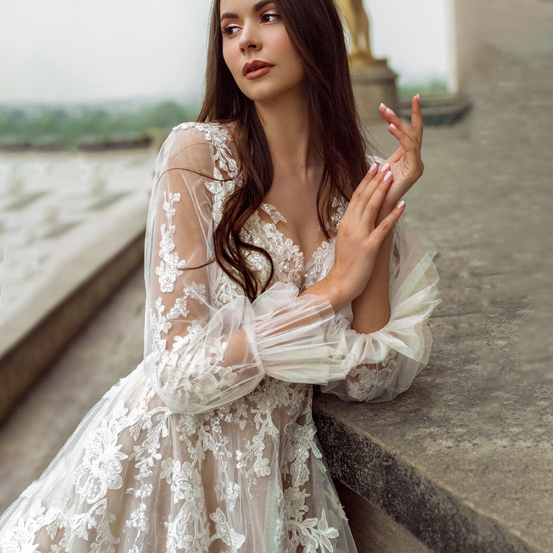 Sexy A-e Dresses Long Sleeves V Neck Appliqued Sequins Sweep or Length Hollow Elegant Tulle Lace Boho Wedding Gowns Plus Size