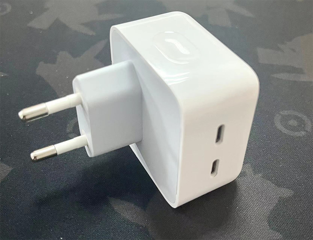 PD 35W 2 in 1 Chargers Dual USB-C port power AC adapter Super fast charging US EU Wall Plug for MacBook mini iphone 16 15 14 13 12 11 X pro max Double