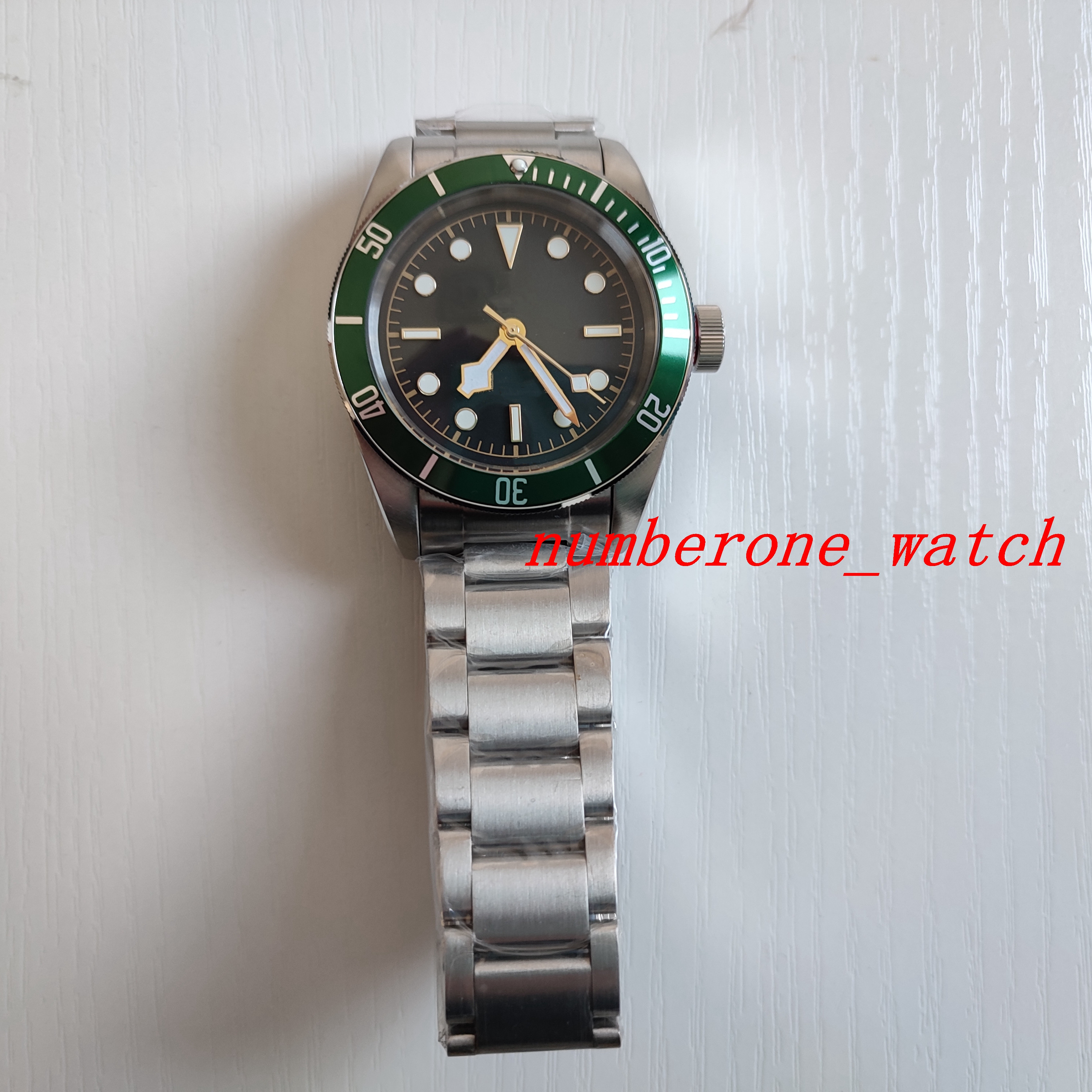 Factory Manufactures Limited Watches Heritage Black Bay Mens Watch A2813 Automatic Movement Watch Wristwatch M79230r M79230n Fashion Men's Watche, Only watch c
Factory Manufactures Limited Watches Heritage Black Bay Mens Watch A2813 Automatic Movement Watch Wristwatch M79230r M79230n Fashion Men's Watche, Only watch c