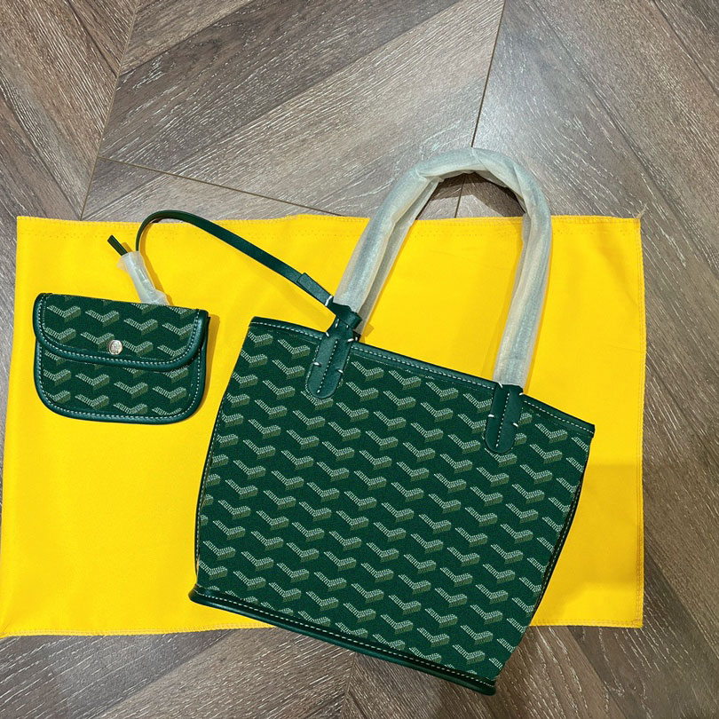 Designer bags Women Crossbody Messenger Canvas and Calfskin Totes Goya Handbags Purses Shopping Quilted fashion anjou, I need see other product
Designer bags Women Crossbody Messenger Canvas and Calfskin Totes Goya Handbags Purses Shopping Quilted fashion anjou, I need see other product