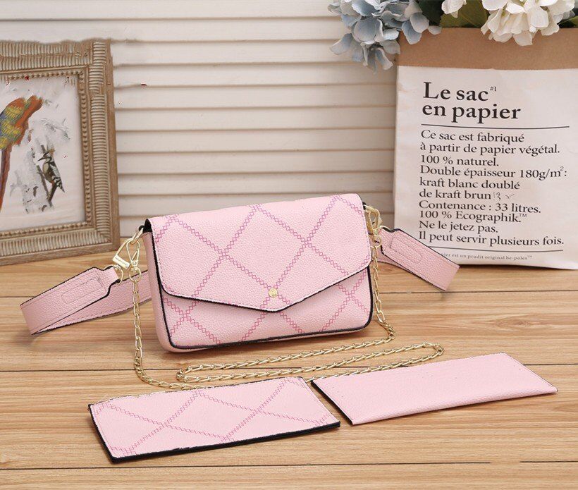 TOP sale set of 3 designers bags ladies messenger bags luxurys handbags wallets designers ladies coin bags three items, A1
TOP sale set of 3 designers bags ladies messenger bags luxurys handbags wallets designers ladies coin bags three items, A1