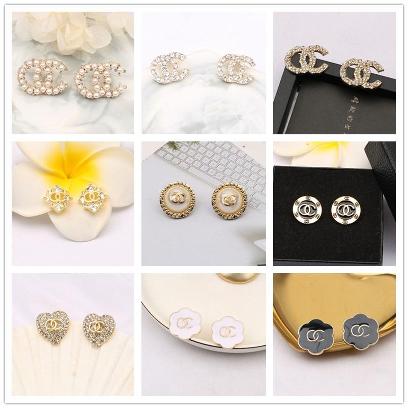 Classic Sweet Wind 18K Gold Plated 925 Silver Earring Designer Double Letters Stud Women Crystal Rhinestone Pearl Earrings Girls Wedding Party Jewelry
Classic Sweet Wind 18K Gold Plated 925 Silver Earring Designer Double Letters Stud Women Crystal Rhinestone Pearl Earrings Girls Wedding Party Jewelry