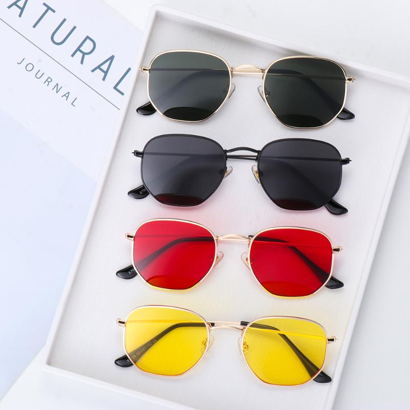 Sunglasses 1PC Unisex Small Square Metal Harajuku Irregular Fishing Driving Fashion Glasses Brand Designer Gafas De Sol, White;black
Sunglasses 1PC Unisex Small Square Metal Harajuku Irregular Fishing Driving Fashion Glasses Brand Designer Gafas De Sol, White;black