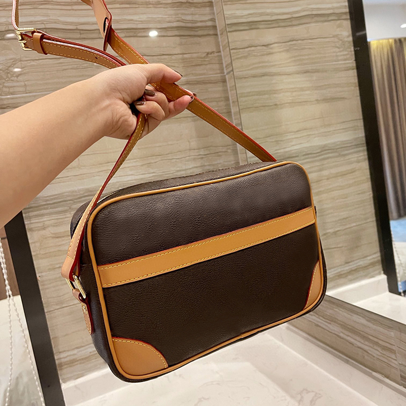 Satchel bag CrossBody Luxury Designer Brand Fashion Shoulder Bags Handbags High Quality Women Letter Purse Phone bag Wallet ladys, No bags
Satchel bag CrossBody Luxury Designer Brand Fashion Shoulder Bags Handbags High Quality Women Letter Purse Phone bag Wallet ladys, No bags