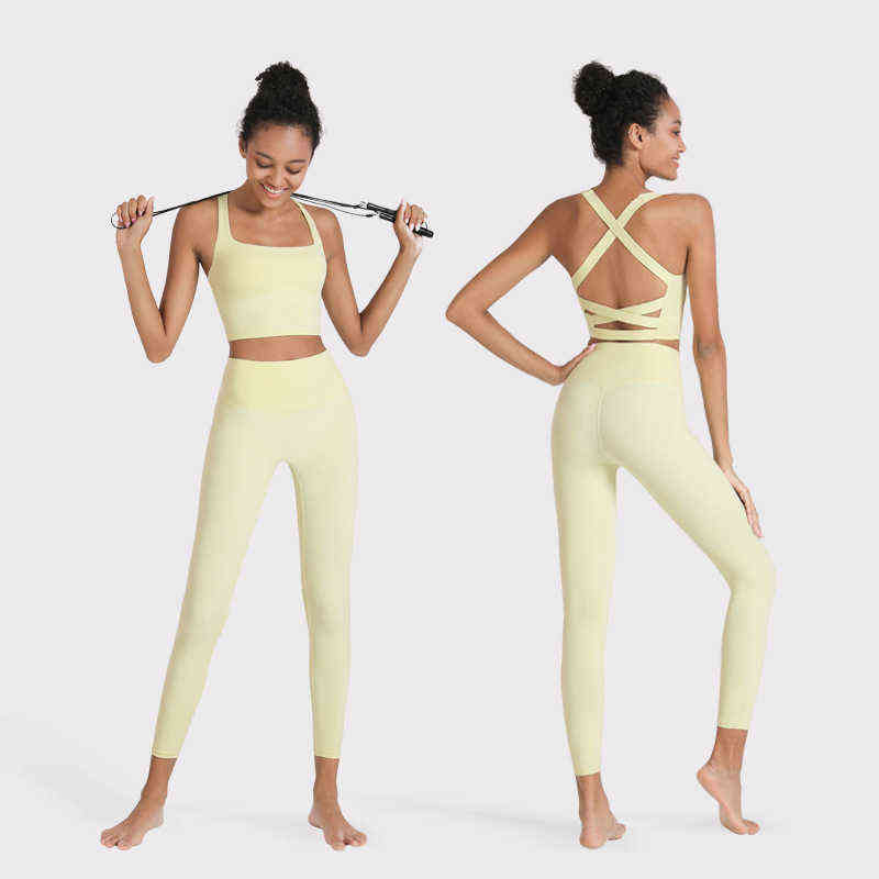 Yoga Sets Women Gym Clothes 2 Piece Set Sports Sets Womens Outfits Fitnsess Bra Legging Suit Workout Leggings Set Gym Tracksuit T220725, White light blue set
Yoga Sets Women Gym Clothes 2 Piece Set Sports Sets Womens Outfits Fitnsess Bra Legging Suit Workout Leggings Set Gym Tracksuit T220725, White light blue set