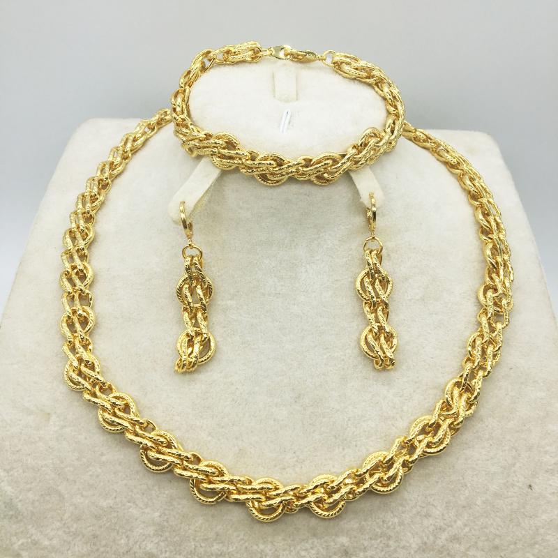 Earrings & Necklace Nigerian Fashion Jewelry Sets For Women Wedding Flower African Beads Set Dubai Gold SetsEarrings, As pic
Earrings & Necklace Nigerian Fashion Jewelry Sets For Women Wedding Flower African Beads Set Dubai Gold SetsEarrings, As pic