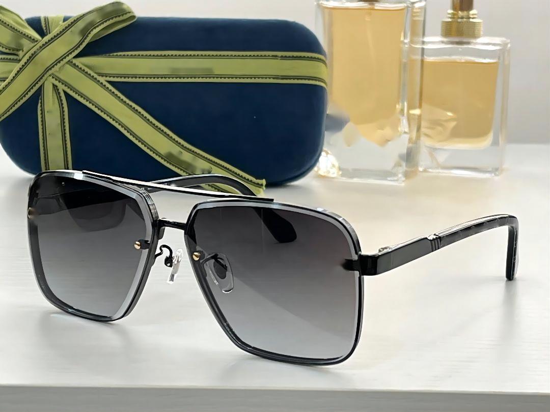 Sunglasses For Men Women Summer 1218 Style Sunshade Anti-Ultraviolet Retro Plate Square Full Frame Random Box
Sunglasses For Men Women Summer 1218 Style Sunshade Anti-Ultraviolet Retro Plate Square Full Frame Random Box
