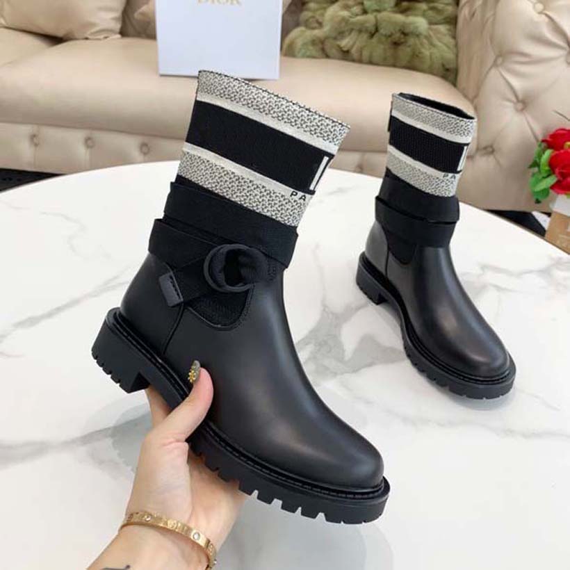 Womens Fashion Boots Denim Snow Black Suede Sheepskin Lace Up Side Zipper Luxury High Heel Booties With Box 35-40, #31
Womens Fashion Boots Denim Snow Black Suede Sheepskin Lace Up Side Zipper Luxury High Heel Booties With Box 35-40, #31
