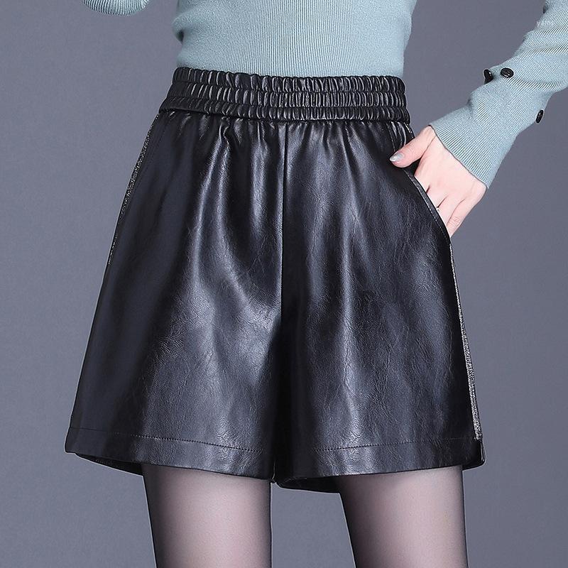 Women's Shorts Black PU Leather Wide Leg Women Autumn Winter Elastic High Waist Loose Casual Streetwear Punk Hip Hop Short Pants 1670
Women's Shorts Black PU Leather Wide Leg Women Autumn Winter Elastic High Waist Loose Casual Streetwear Punk Hip Hop Short Pants 1670