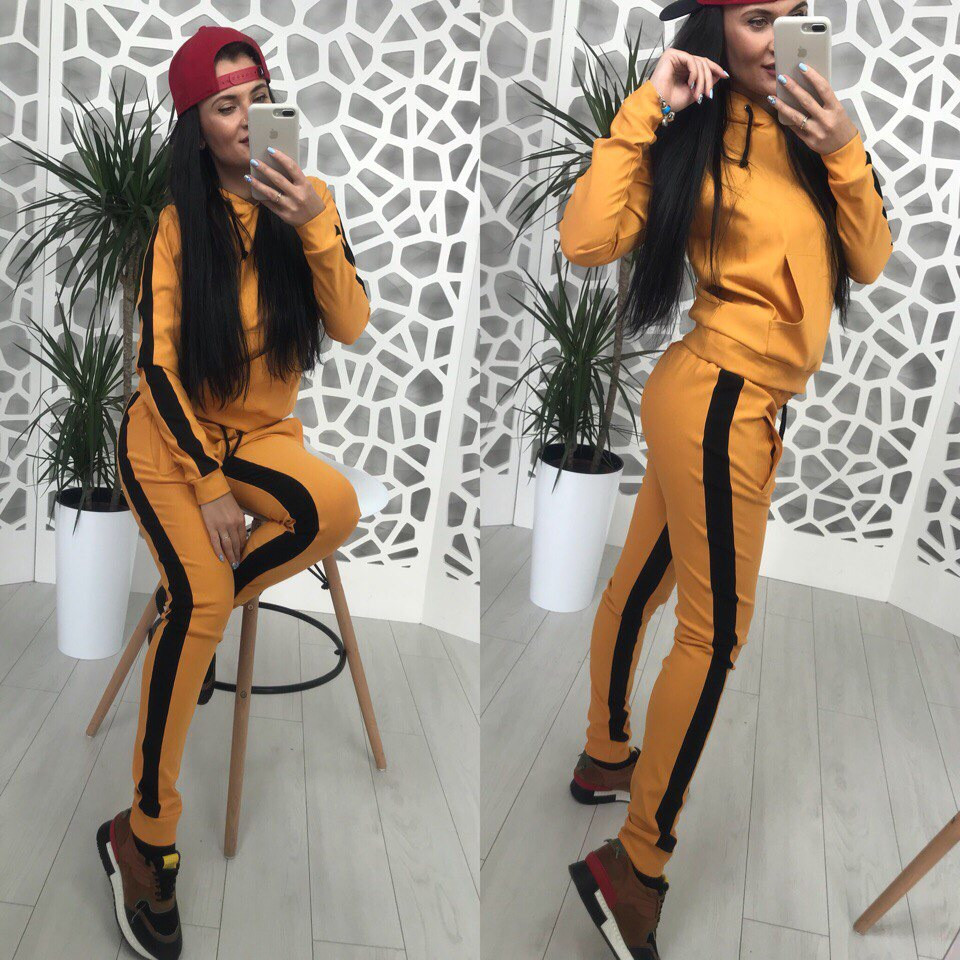 Fashion Designer Women's Tracksuits superior quality Women's Two Piece Pants long sleeve sports and leisure suit, Yellow
Fashion Designer Women's Tracksuits superior quality Women's Two Piece Pants long sleeve sports and leisure suit, Yellow