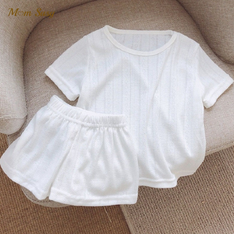 Baby Girl Boy Cotton Clothes Set TshirtShorts 2PCS Summer Child Breathable Homesuit Solid Color Kid Sleepwear Baby Clothes 27Y 220614, White
Baby Girl Boy Cotton Clothes Set TshirtShorts 2PCS Summer Child Breathable Homesuit Solid Color Kid Sleepwear Baby Clothes 27Y 220614, White