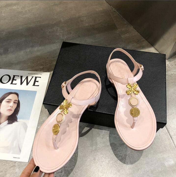Bear's American Tb Travel Big Size Cowhide Summer Sandals Women's Summer Flat Bottomed Beach Slippers Women's Clip Toe Herringbone
Bear's American Tb Travel Big Size Cowhide Summer Sandals Women's Summer Flat Bottomed Beach Slippers Women's Clip Toe Herringbone