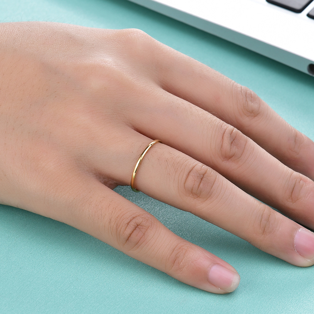 Japan and South Korea Ins Style Ring 1mm Two Tone 18K Gold Titanium Steel Ring Versatile Couple Simple Stainless Steels Rings
Japan and South Korea Ins Style Ring 1mm Two Tone 18K Gold Titanium Steel Ring Versatile Couple Simple Stainless Steels Rings
