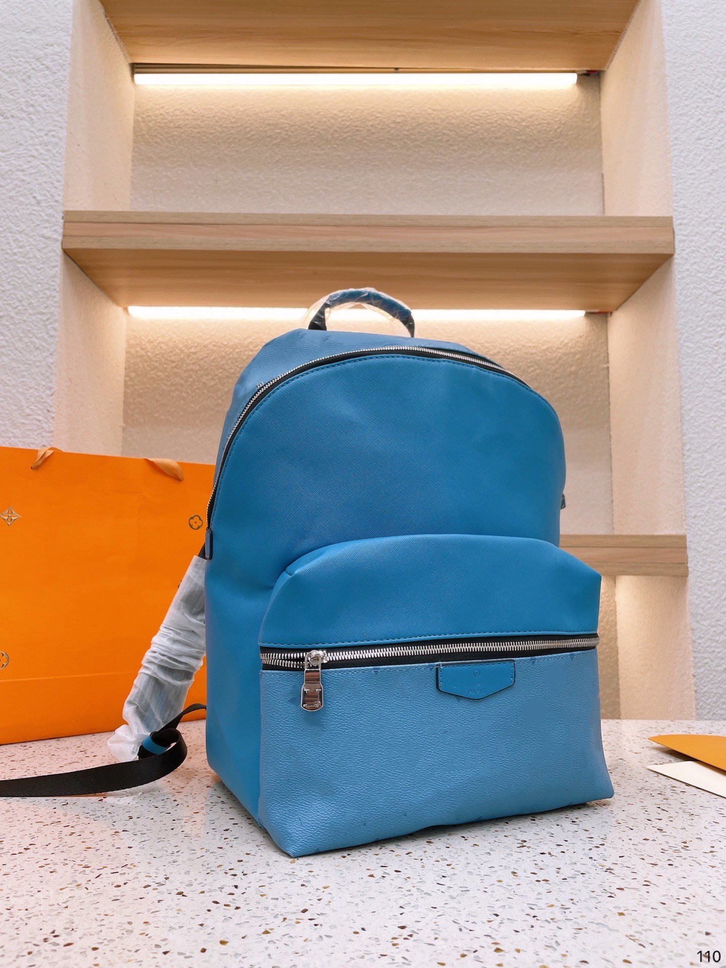 women's designers handbags shoulder bag Luxury tote purse handbag message bags cluth TOP quality brand classic men's Backpacks genuine leather Backpack, Black
women's designers handbags shoulder bag Luxury tote purse handbag message bags cluth TOP quality brand classic men's Backpacks genuine leather Backpack, Black