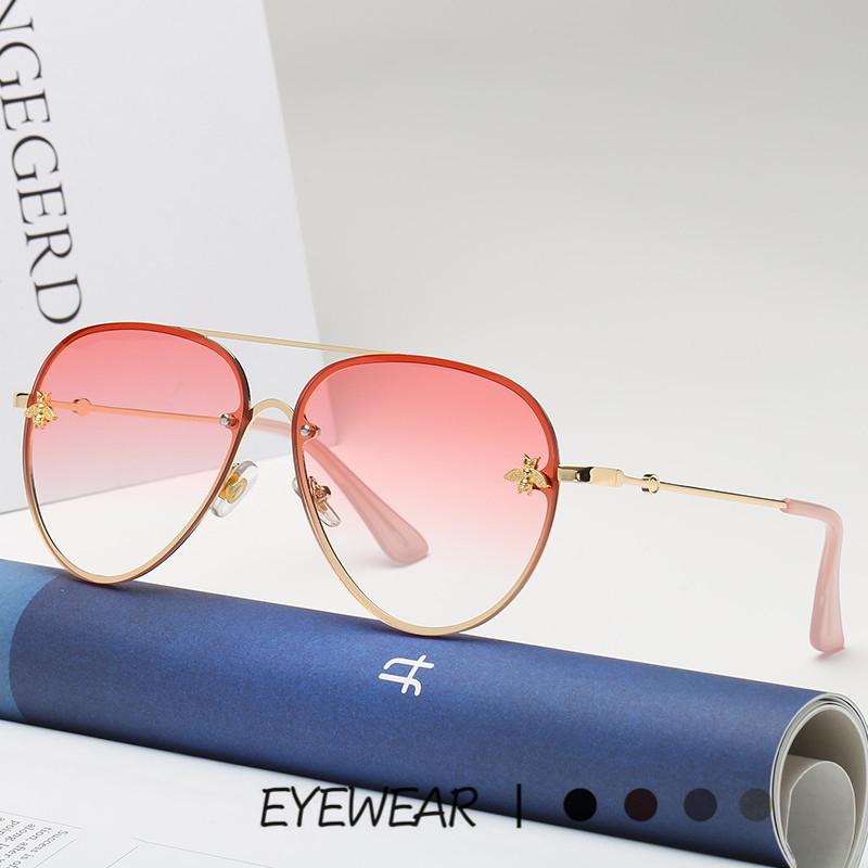 Sunglasses Brand Design Fashion Bee For Women Outdoor Driving Sports Colorful Metal UV400 Sun Glasses Shades Eyewear De Sol 2022Sunglasses
Sunglasses Brand Design Fashion Bee For Women Outdoor Driving Sports Colorful Metal UV400 Sun Glasses Shades Eyewear De Sol 2022Sunglasses