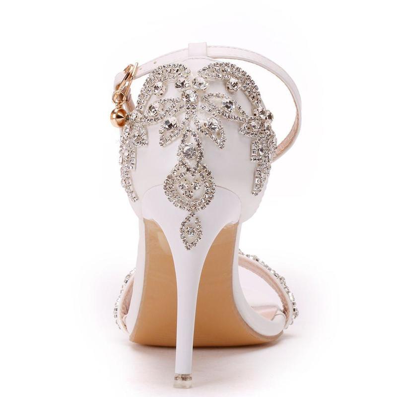 Crystal Queen Women Sandals Summer High Heels Peep Toes Buckle Strap Bridal Pumps Party Luxury Diamond Lady White Wedding Shoes 220328