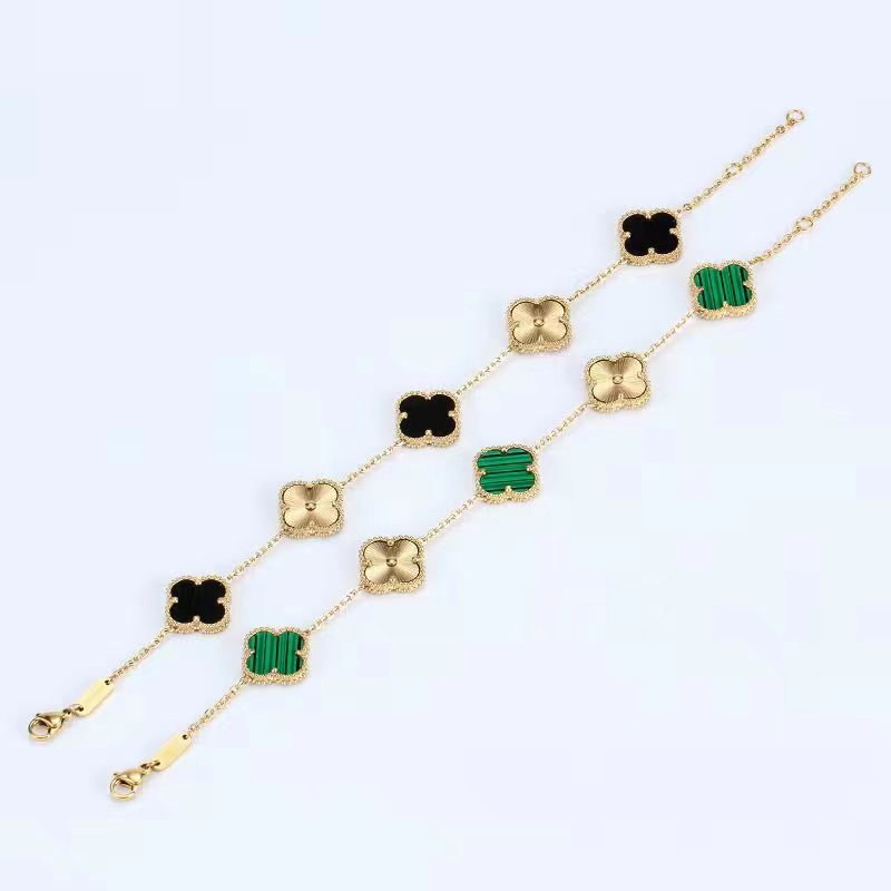 Fashion Classic Clover Bracelet Pendant Mother Of Pearl Stainless Steel Plated 18K Womens Girl Lover 17cm Chain Length
Fashion Classic Clover Bracelet Pendant Mother Of Pearl Stainless Steel Plated 18K Womens Girl Lover 17cm Chain Length