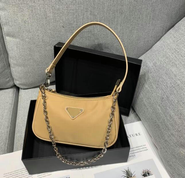 Women designer 2005 Edition nylon hobo shoulder bag 2022 Chest pack lady Tote chains handbags purse messenger bag handbags, Black
Women designer 2005 Edition nylon hobo shoulder bag 2022 Chest pack lady Tote chains handbags purse messenger bag handbags, Black