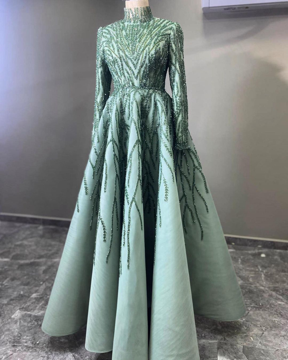 Real Sample Evening/prom Dresses 2022 Long Sleeve Formal Gowns High Neck Sparkly Beaded Mint Green Muslim Women Arabic Style Organza