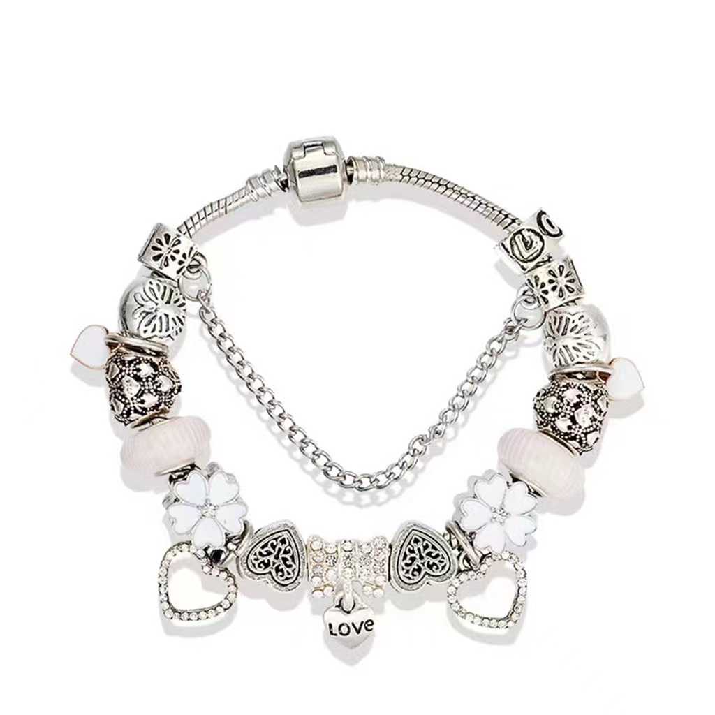 charm bracelet heart diamond beads charms love pendant fit for 925 silver snake chain diy Accessories bangle with nylon bag or box as gift
charm bracelet heart diamond beads charms love pendant fit for 925 silver snake chain diy Accessories bangle with nylon bag or box as gift