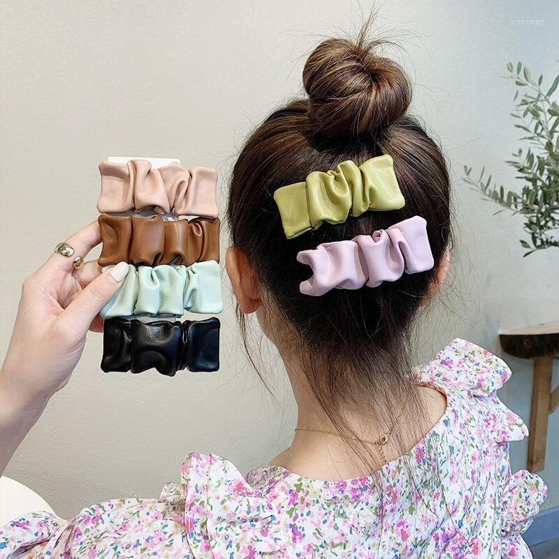 Hair Accessories PU Leather Women Girl Rectangle Hairpin Vintage Pleated Colorful Side Bangs Clip Barrette Fashion 2022
Hair Accessories PU Leather Women Girl Rectangle Hairpin Vintage Pleated Colorful Side Bangs Clip Barrette Fashion 2022