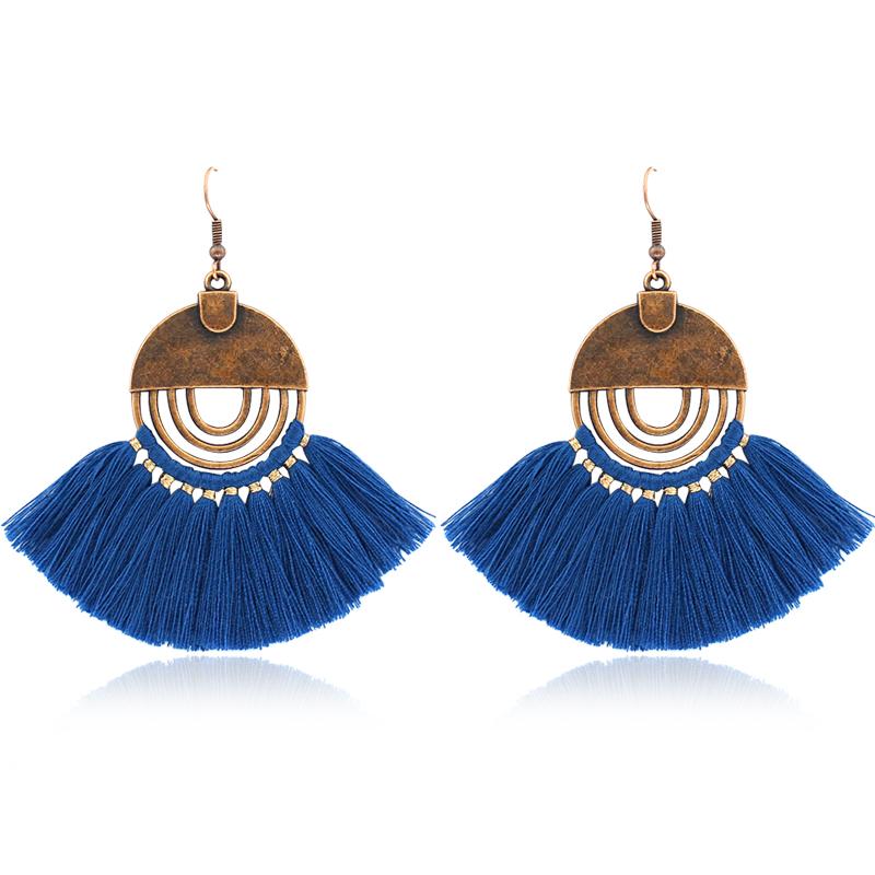 Dangle & Chandelier Fan-shaped Tassels And Round Metal Combination Of Various Colors Europe The United States Bohemian Fashion Earrings
Dangle & Chandelier Fan-shaped Tassels And Round Metal Combination Of Various Colors Europe The United States Bohemian Fashion Earrings
