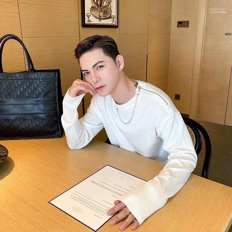 Fashion Zipper Latest Brand Knitted Sweater Men's Slim Thin Pullover Long-sleeved Bottoming Shirt European Style M Sweaters Time22, As shown asian size
Fashion Zipper Latest Brand Knitted Sweater Men's Slim Thin Pullover Long-sleeved Bottoming Shirt European Style M Sweaters Time22, As shown asian size