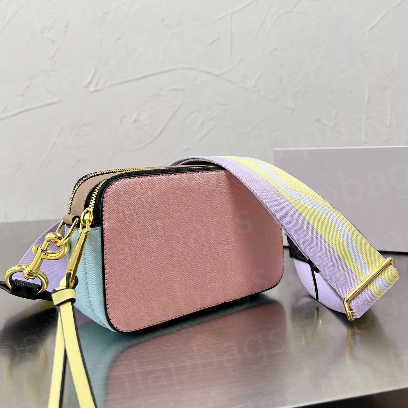 Designer handbags luxury shoulder bag women fashion clutch bag classic crossbody wallet lady vintage totes shopping phone bags casual purses versatile messenger, Not sold separately
Designer handbags luxury shoulder bag women fashion clutch bag classic crossbody wallet lady vintage totes shopping phone bags casual purses versatile messenger, Not sold separately