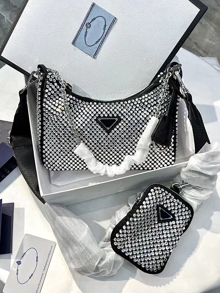 Women Designer Diamond Crossbody Bags Luxurys Hobo Lady Shiny Rhinestone Triangle Shoulder Bag Coin Wallet Bling Purses High Quality, Extra fee
Women Designer Diamond Crossbody Bags Luxurys Hobo Lady Shiny Rhinestone Triangle Shoulder Bag Coin Wallet Bling Purses High Quality, Extra fee