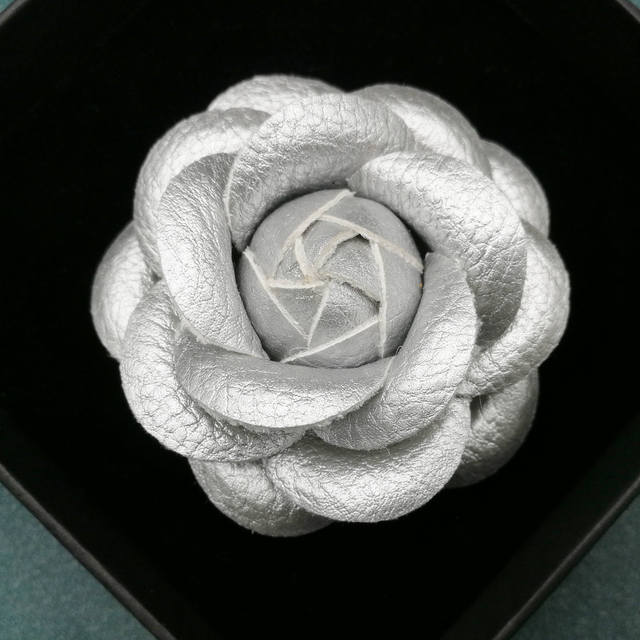Dress Accessories Fashion Black Bow Fabric Camellia Flower Brooch Pin Wedding Party Costume Accessories