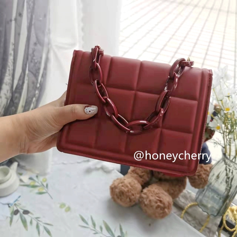 2025 NEW Honeycherry Geo Emed Flap Crossbody Bag handbags for women purses mini crossbody bag 220812 zhanyishengli