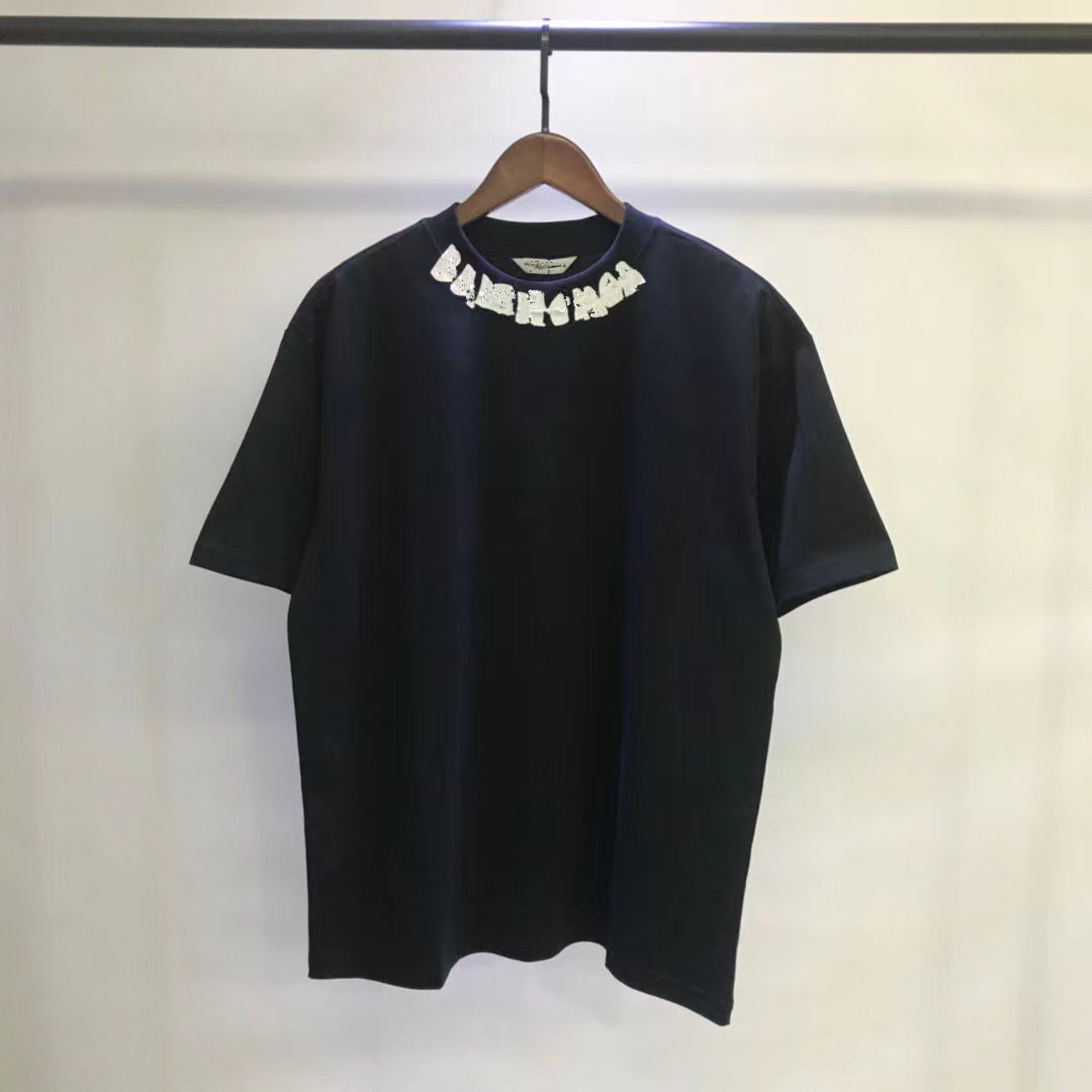 2022 Summer Mens Designers Neckline printed letters Tees T Shirts Fashion Casual Couples Short Sleeves Tee Comfortable Crew Neck Men Women T, I need look other product
2022 Summer Mens Designers Neckline printed letters Tees T Shirts Fashion Casual Couples Short Sleeves Tee Comfortable Crew Neck Men Women T, I need look other product