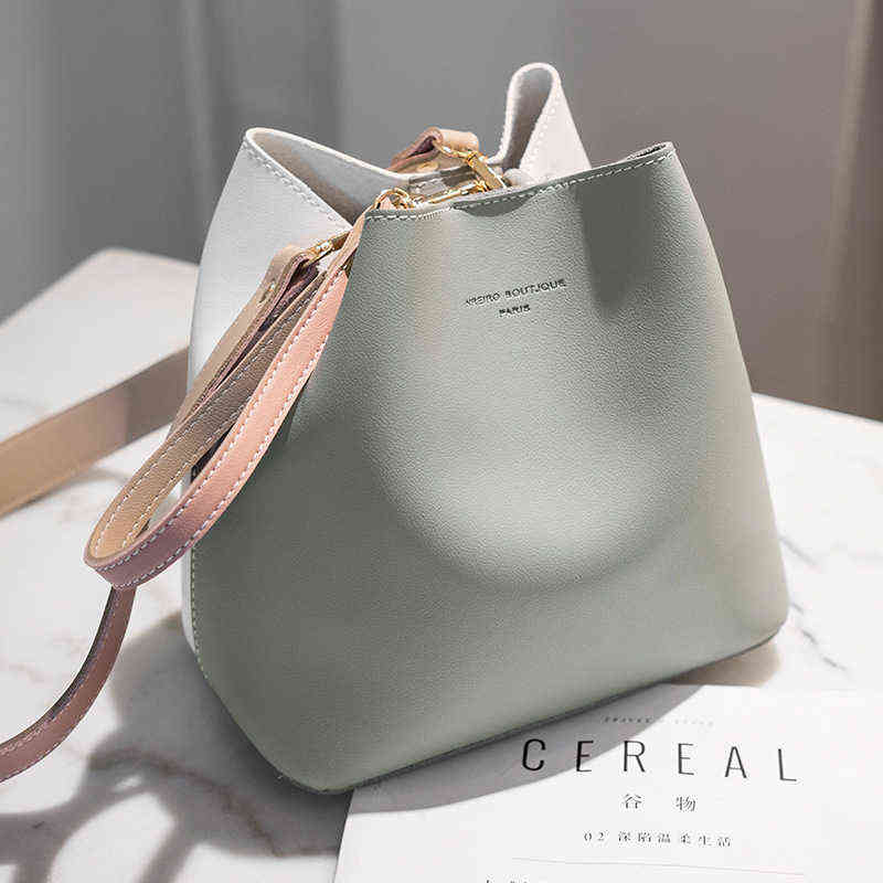 2022 New Arrivals Women's PU Leather Shoulder Bag High Quality Fashion Leisure Style Pure Color Composite Bag Large Bucket Bag G220524