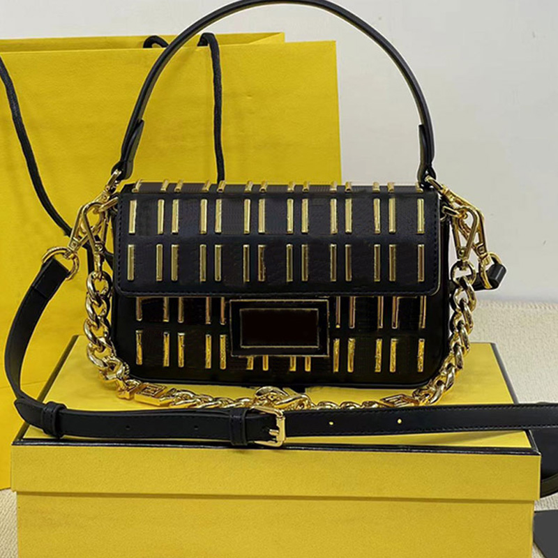 Women Brooch Baguette Crossbody Bag Mini Handbag Purse Flip Shoulder Messenger Bags Detachable Strap Chain Genuine Leather Top Quality Co-Branded Wallets, Just a box
Women Brooch Baguette Crossbody Bag Mini Handbag Purse Flip Shoulder Messenger Bags Detachable Strap Chain Genuine Leather Top Quality Co-Branded Wallets, Just a box