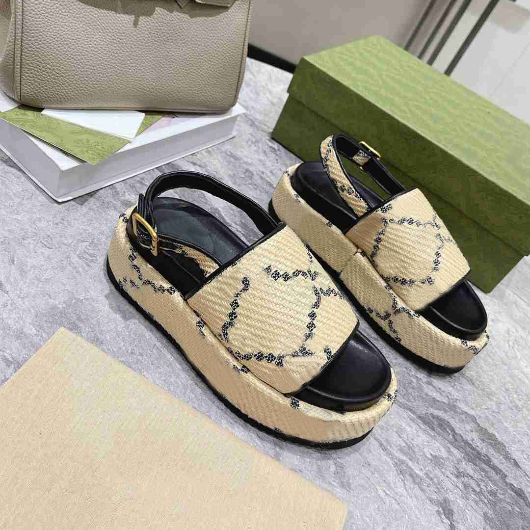 Sandals Women Beach Slippers fashion Thick bottom designer Women Shoes Cartoon Alphabet lady Platform Heels letter Slides embroidered canvas guccis slides
Sandals Women Beach Slippers fashion Thick bottom designer Women Shoes Cartoon Alphabet lady Platform Heels letter Slides embroidered canvas guccis slides