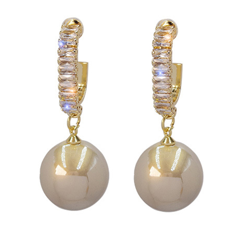 Fashion Creative 925 Silver Needle Zircon Pearl Simple Earrings Simple Versatile Retro Earrings Fashion Design Earrings Party Gifts
Fashion Creative 925 Silver Needle Zircon Pearl Simple Earrings Simple Versatile Retro Earrings Fashion Design Earrings Party Gifts
