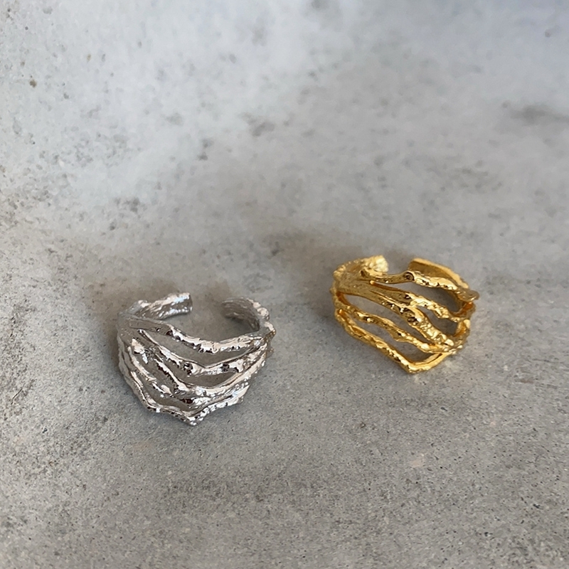 Silvology 925 Sterling Silver Multilayer Texture Irregular Japan Korea Tree Branch Wide Rings for Women Stylish Jewelry
Silvology 925 Sterling Silver Multilayer Texture Irregular Japan Korea Tree Branch Wide Rings for Women Stylish Jewelry