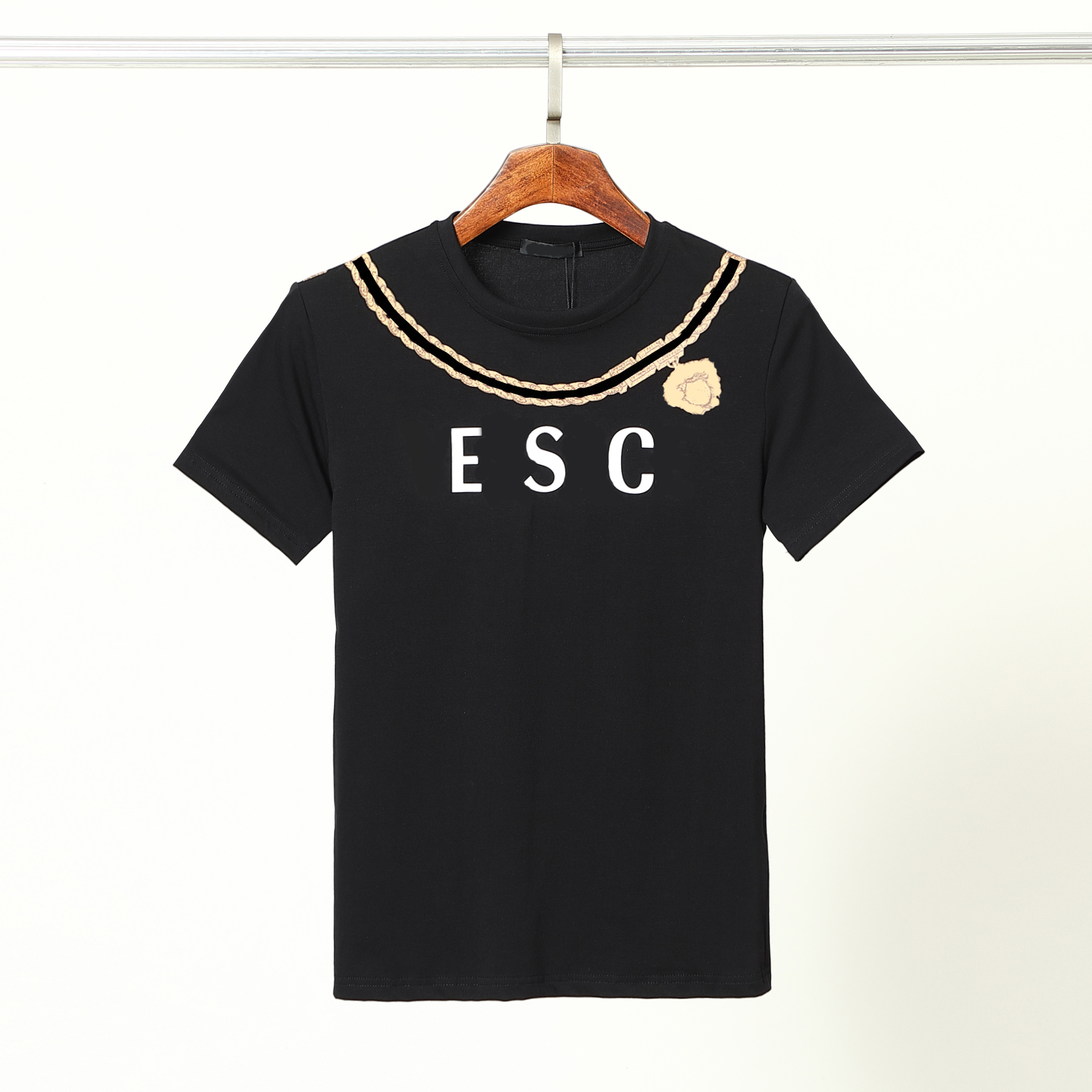 Europe and The United States men's T shirt new fashion top luxury classic Dumeisha letters printed a variety of style brand high quality leisure 100% cotton M-3XLSSLL
Europe and The United States men's T shirt new fashion top luxury classic Dumeisha letters printed a variety of style brand high quality leisure 100% cotton M-3XLSSLL