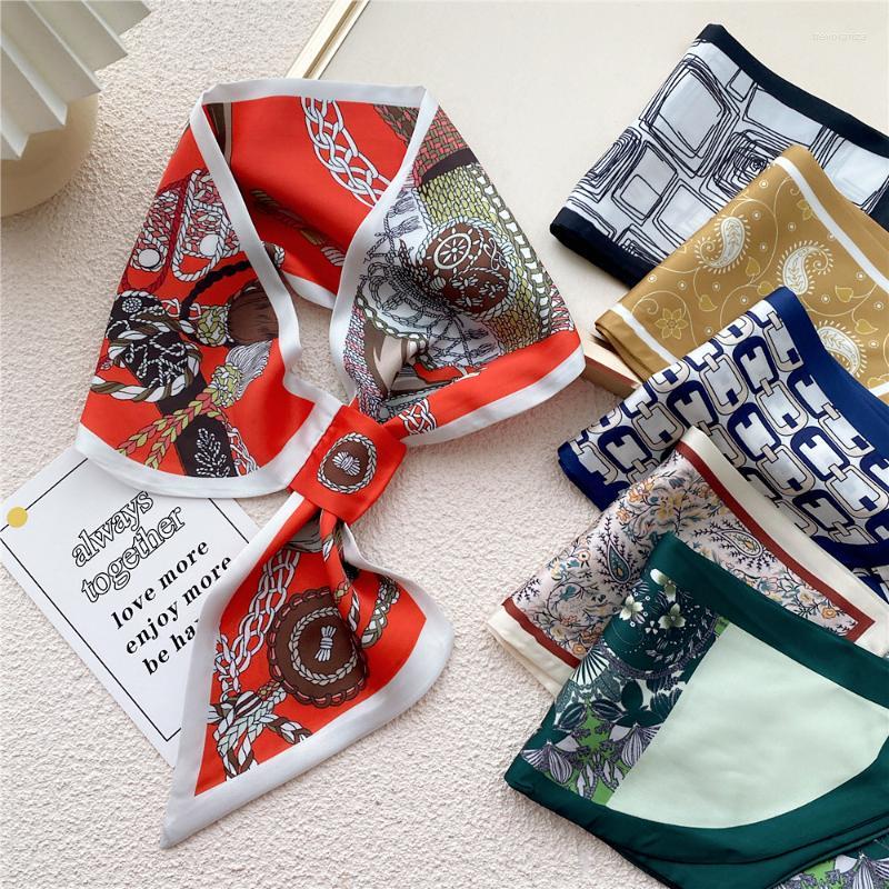 Scarves Small Ear Silk Scarf Women Luxury Spring Summer Neckerchief Wrist Towel Korean Style Tie Bag Band Decoration Neck ScarfScarves
Scarves Small Ear Silk Scarf Women Luxury Spring Summer Neckerchief Wrist Towel Korean Style Tie Bag Band Decoration Neck ScarfScarves