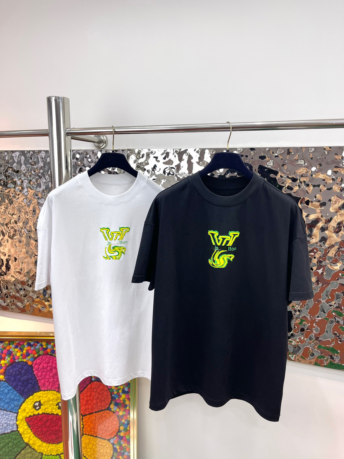 2022ss New men shirt spring and summer new Hoodies high grade cotton printing short sleeve round neck panel T-Shirt Size -m-l-xl-xxl-xxxl Color black white 1-041
2022ss New men shirt spring and summer new Hoodies high grade cotton printing short sleeve round neck panel T-Shirt Size -m-l-xl-xxl-xxxl Color black white 1-041