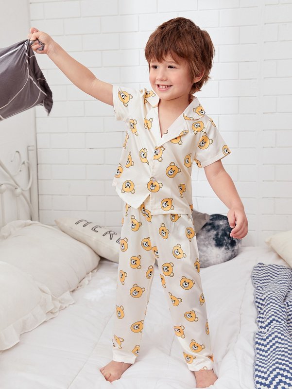 Toddler Boys All Over Cartoon Graphic PJ Set SHE