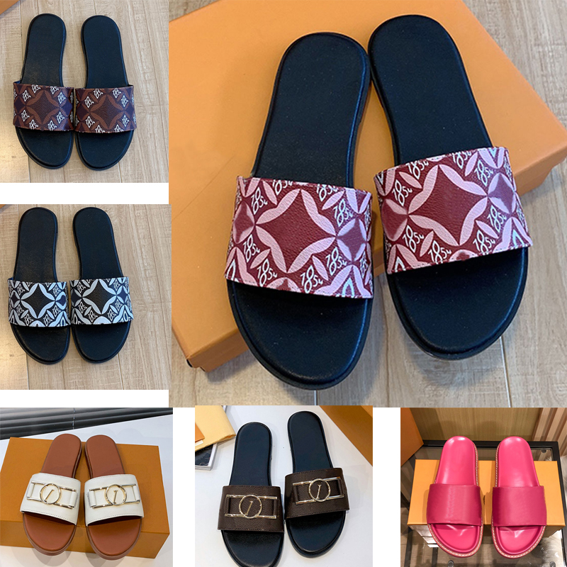 Slides Classic Printed Letter Slippers Round Head Wide Tape Woman Sandal Comfortable Rubber Sole Flat Shoes Multiple Colors Fashion Simple
Slides Classic Printed Letter Slippers Round Head Wide Tape Woman Sandal Comfortable Rubber Sole Flat Shoes Multiple Colors Fashion Simple