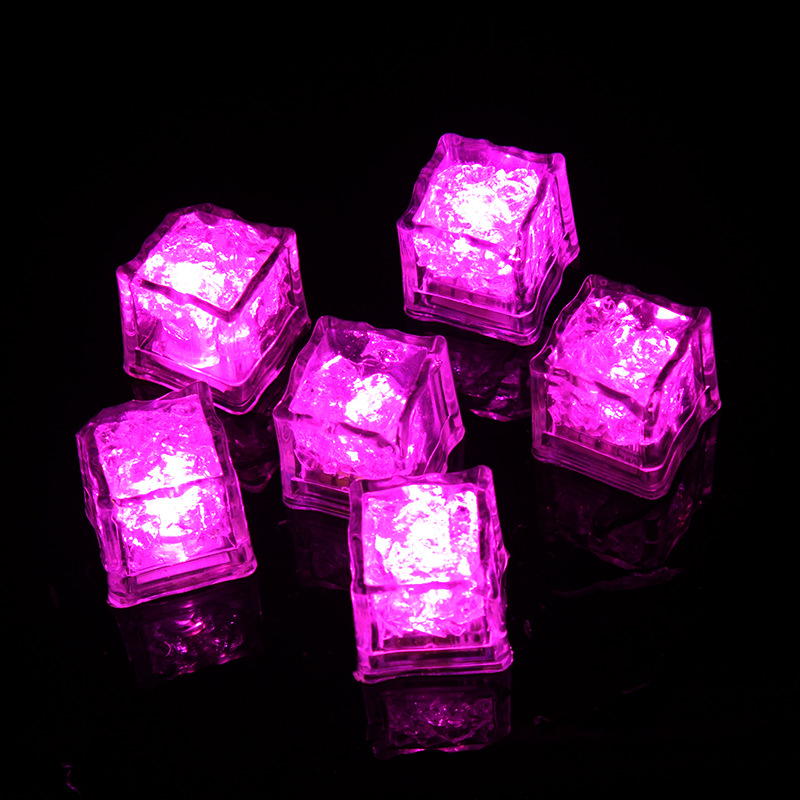 Bar Tools Luminous LED Ice Cubes Glowing Party Ball Flash Neon Wedding Festival Christmas Wine Glass Party Decoration