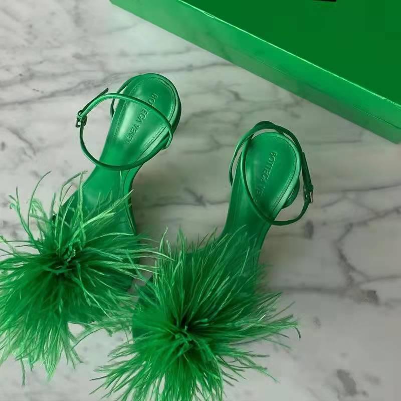 Dress Shoes Blue Feather Sandals Women Flip-flops Leather High Heels Sandalias Ladies Summer Fur Pumps Party Wedding Woman, Yellow
Dress Shoes Blue Feather Sandals Women Flip-flops Leather High Heels Sandalias Ladies Summer Fur Pumps Party Wedding Woman, Yellow