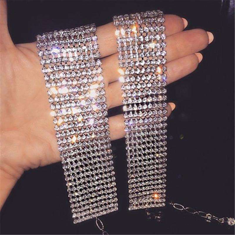 Chokers Shiny Rhinestone Multiple Rows Choker Necklace Jewelry Collier For Women Luxury Crystal Wide Collar Chain GiftChokers
Chokers Shiny Rhinestone Multiple Rows Choker Necklace Jewelry Collier For Women Luxury Crystal Wide Collar Chain GiftChokers