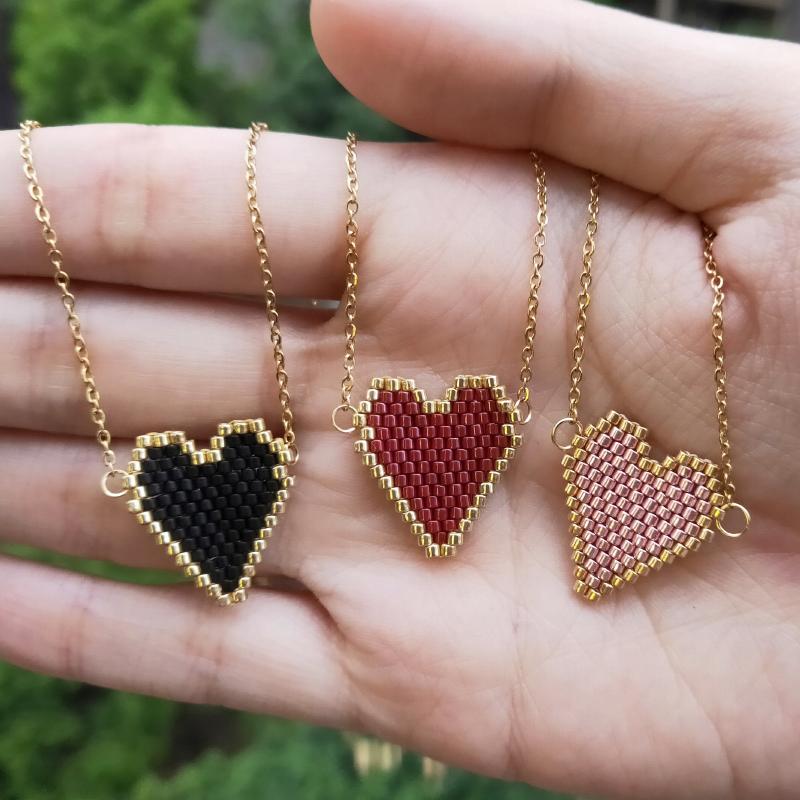 Chains Fairywoo Simple Vintage Gold Love Heart Necklace Woman Miyuki Handmade Big Ethnic Pendant Stainless Steel Chain Collier
Chains Fairywoo Simple Vintage Gold Love Heart Necklace Woman Miyuki Handmade Big Ethnic Pendant Stainless Steel Chain Collier