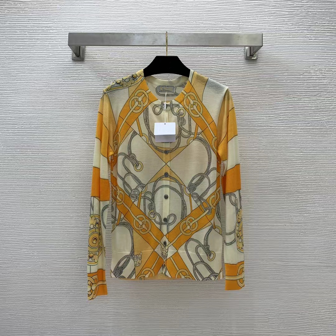 Milan Runway Sweaters 2022 Autumn O Neck Long Sleeve High End Jacquard Cardigan Women' Designer Coats 0806-5, Yellow
Milan Runway Sweaters 2022 Autumn O Neck Long Sleeve High End Jacquard Cardigan Women' Designer Coats 0806-5, Yellow