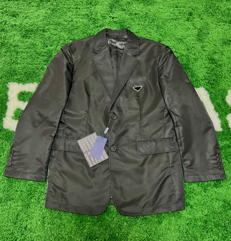 2022SS URARE Men Outdoor Anti Uv Refl Jacket Water Resistant Quick Dry Thin Skin Windbreaker Hooded Sun Proof Jackets Reflective plus size 66W6S, Black
2022SS URARE Men Outdoor Anti Uv Refl Jacket Water Resistant Quick Dry Thin Skin Windbreaker Hooded Sun Proof Jackets Reflective plus size 66W6S, Black