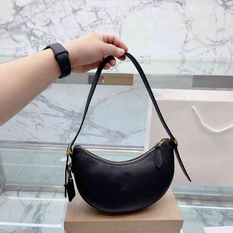 Evening Bags underarm Bags denim bag Handbag Designer Half Moon shoulder bag Women vintage Leather Tote bag Purses 220812, Cobag black
Evening Bags underarm Bags denim bag Handbag Designer Half Moon shoulder bag Women vintage Leather Tote bag Purses 220812, Cobag black